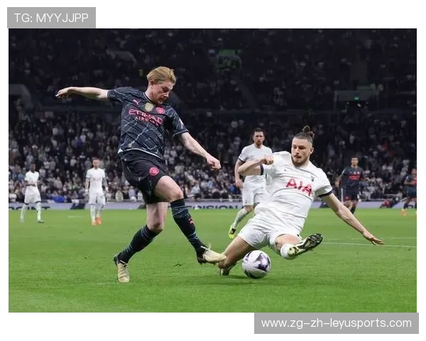 凯恩一脚直塞打开局面，热刺前场配合更高效